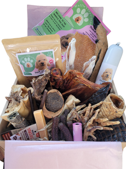 FULL BOX OF NATURAL TREATS WITH PATE